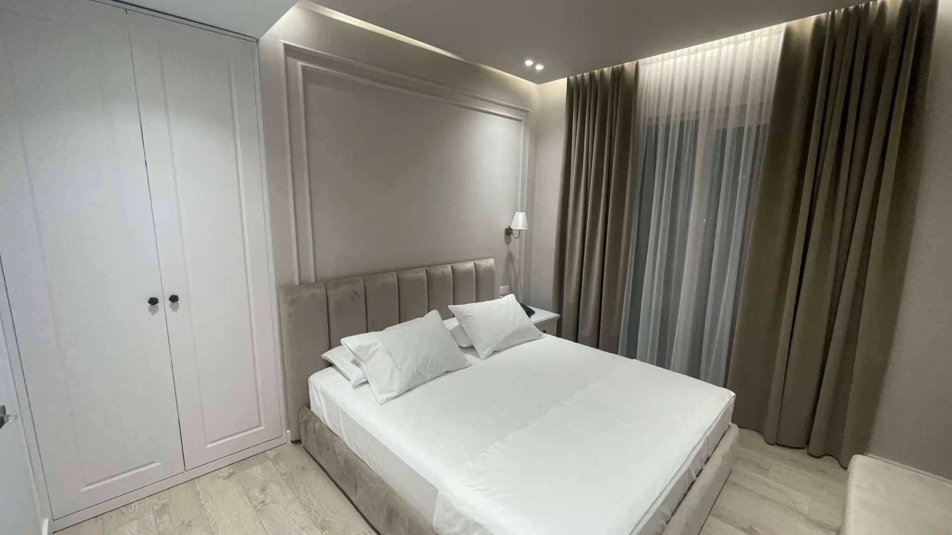Seaside Hotel Vlorë — Albanian Riviera